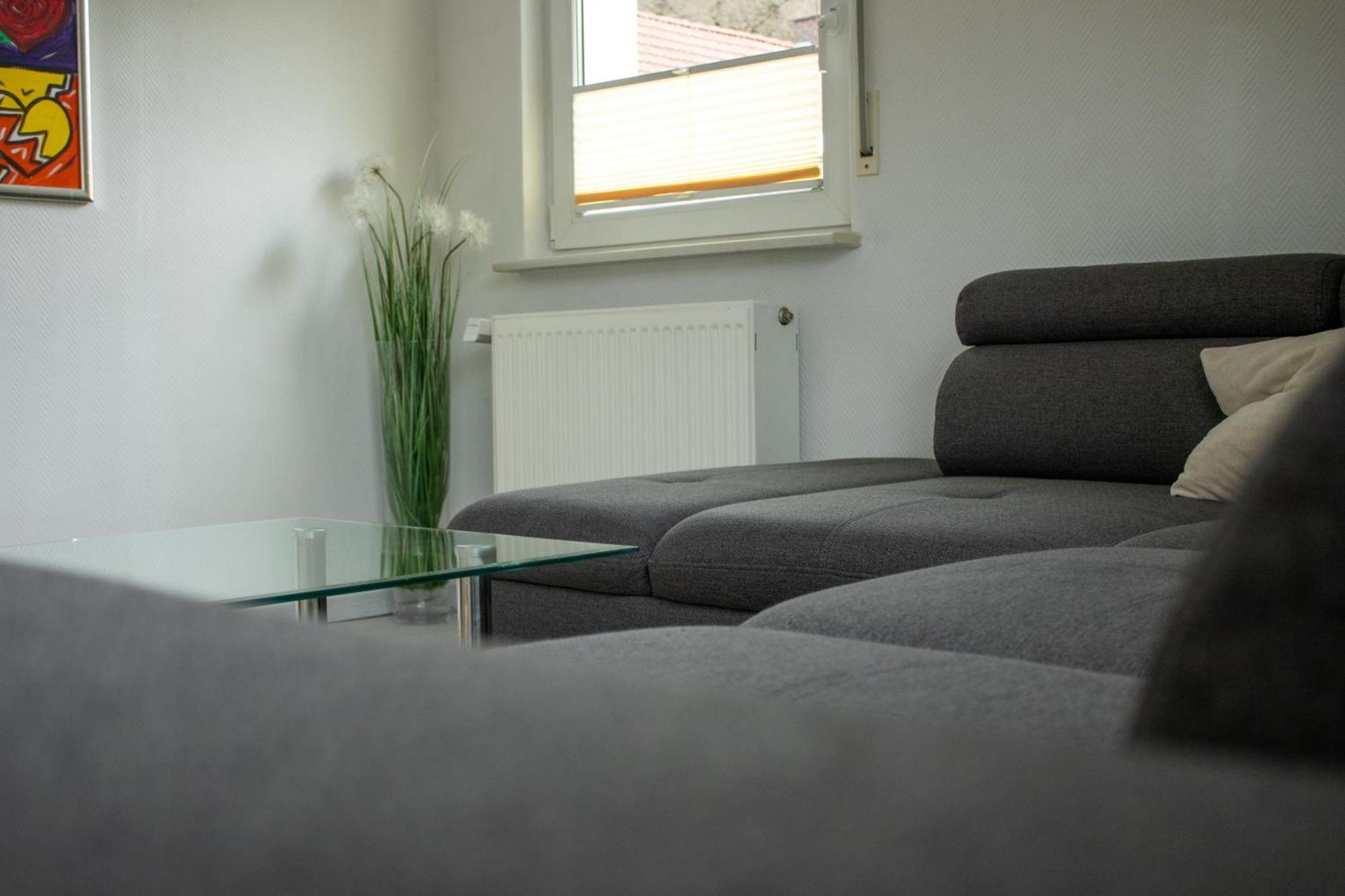 1 Apartment *